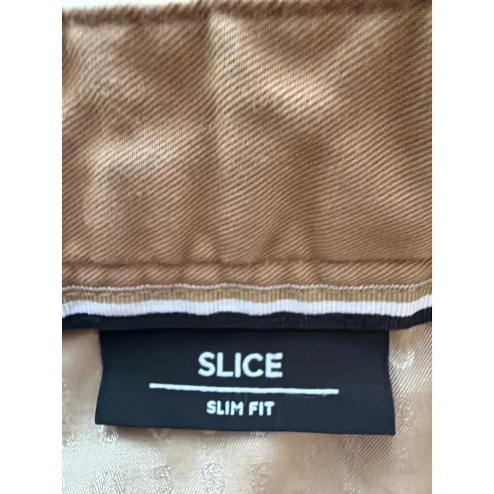 Hugo Boss Men's Slice Slim Fit Chino Shorts 34R Tan